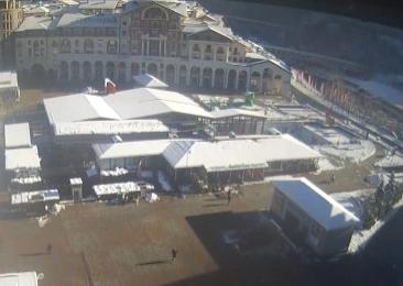 Polyana 540, Main Square
